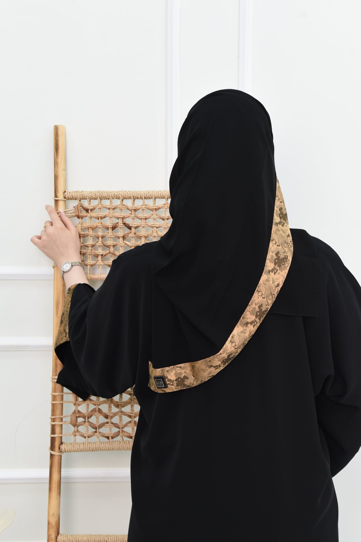 Black Abaya with Brown Jacquard-Lined Open Sleeves