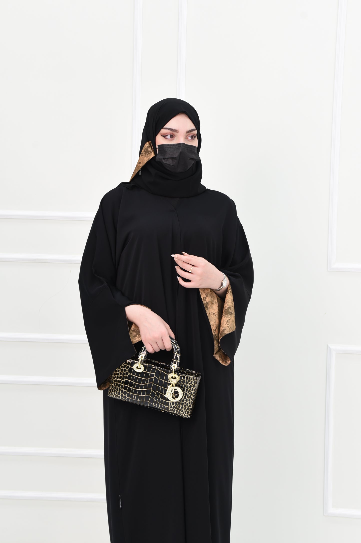 Black Abaya with Brown Jacquard-Lined Open Sleeves