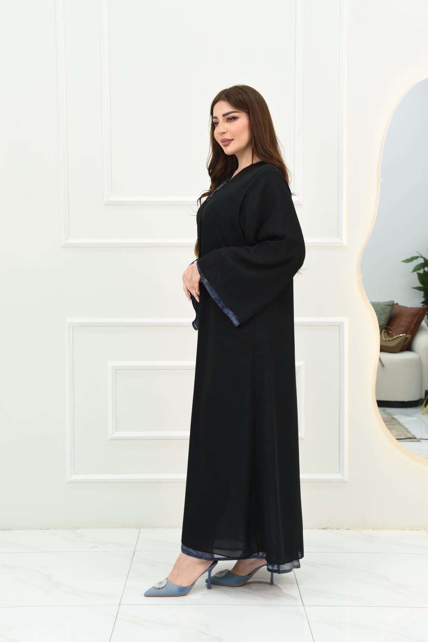 Double-Faced Chiffon Abaya – Black -Navy Blue Gradient