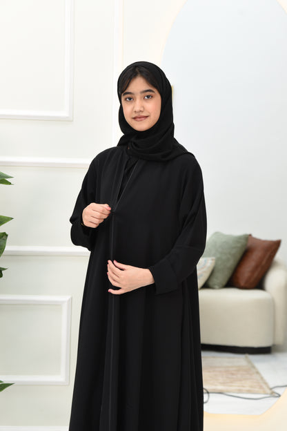 Girls’ Flared Black Abaya with Zipper Closure