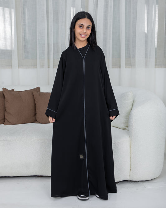 Embellished Girls’ Abaya with Qitan Detailing