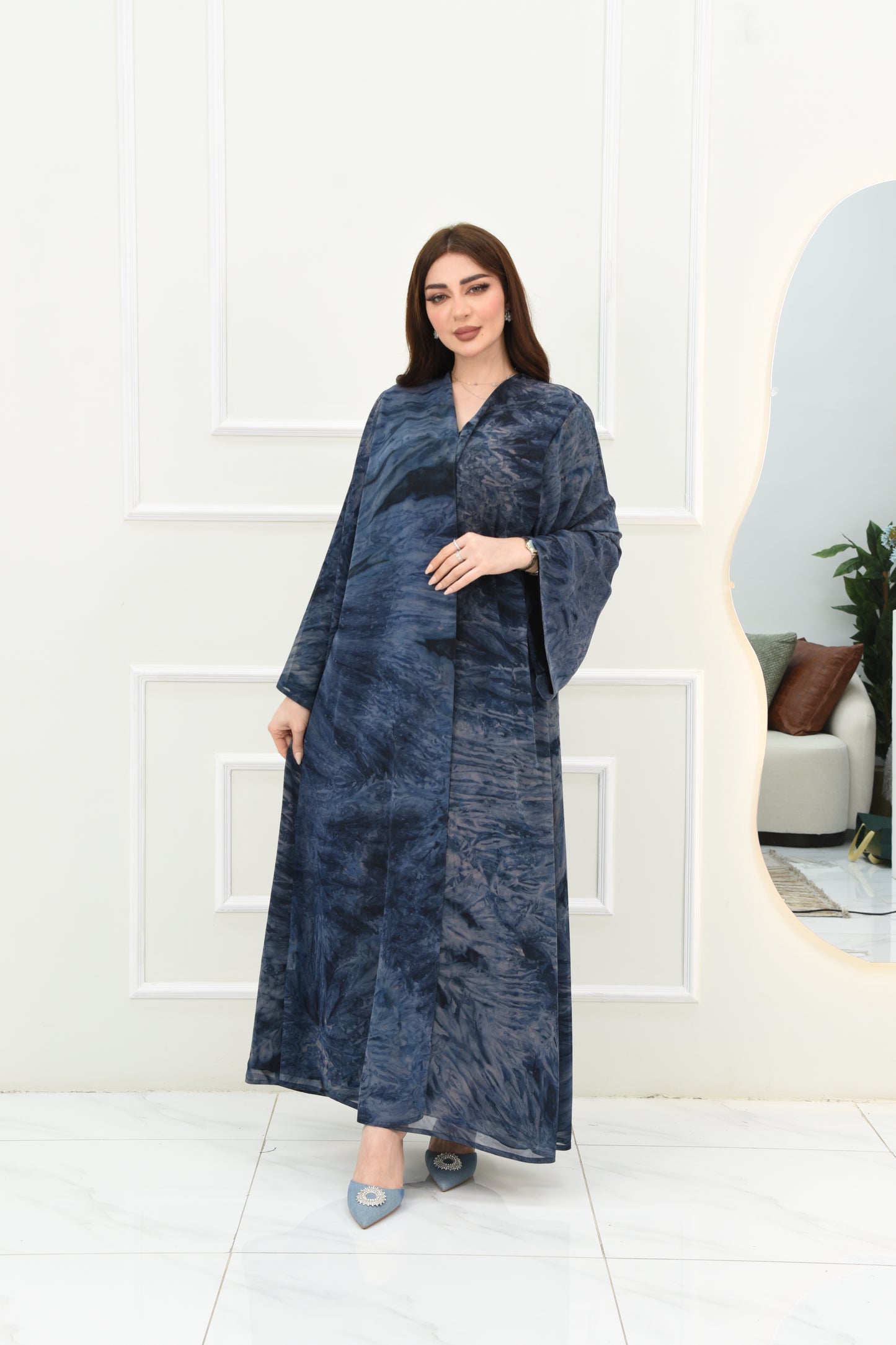 Double-Faced Chiffon Abaya – Black -Navy Blue Gradient