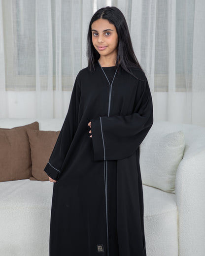 Embellished Girls’ Abaya with Qitan Detailing
