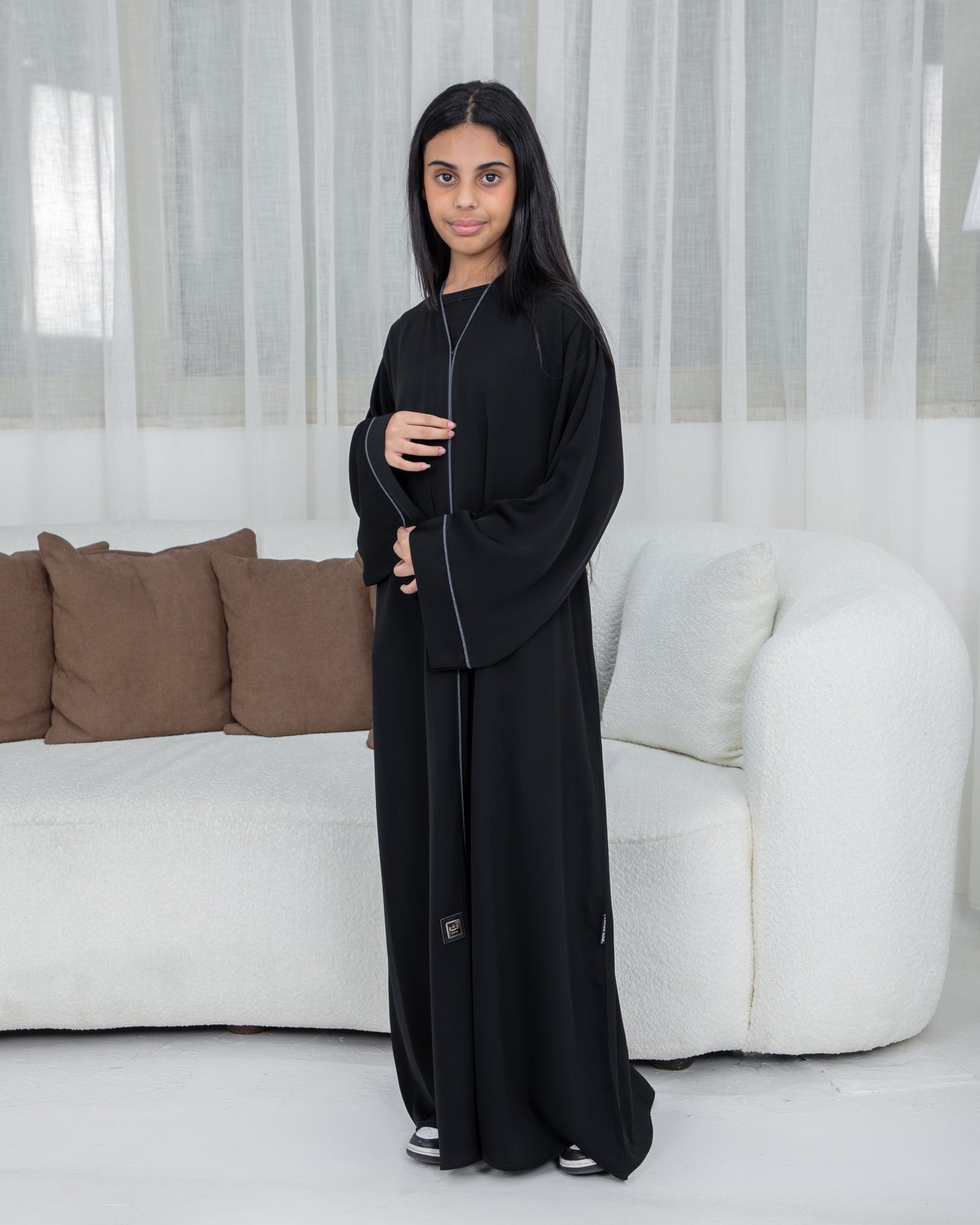 Embellished Girls’ Abaya with Qitan Detailing