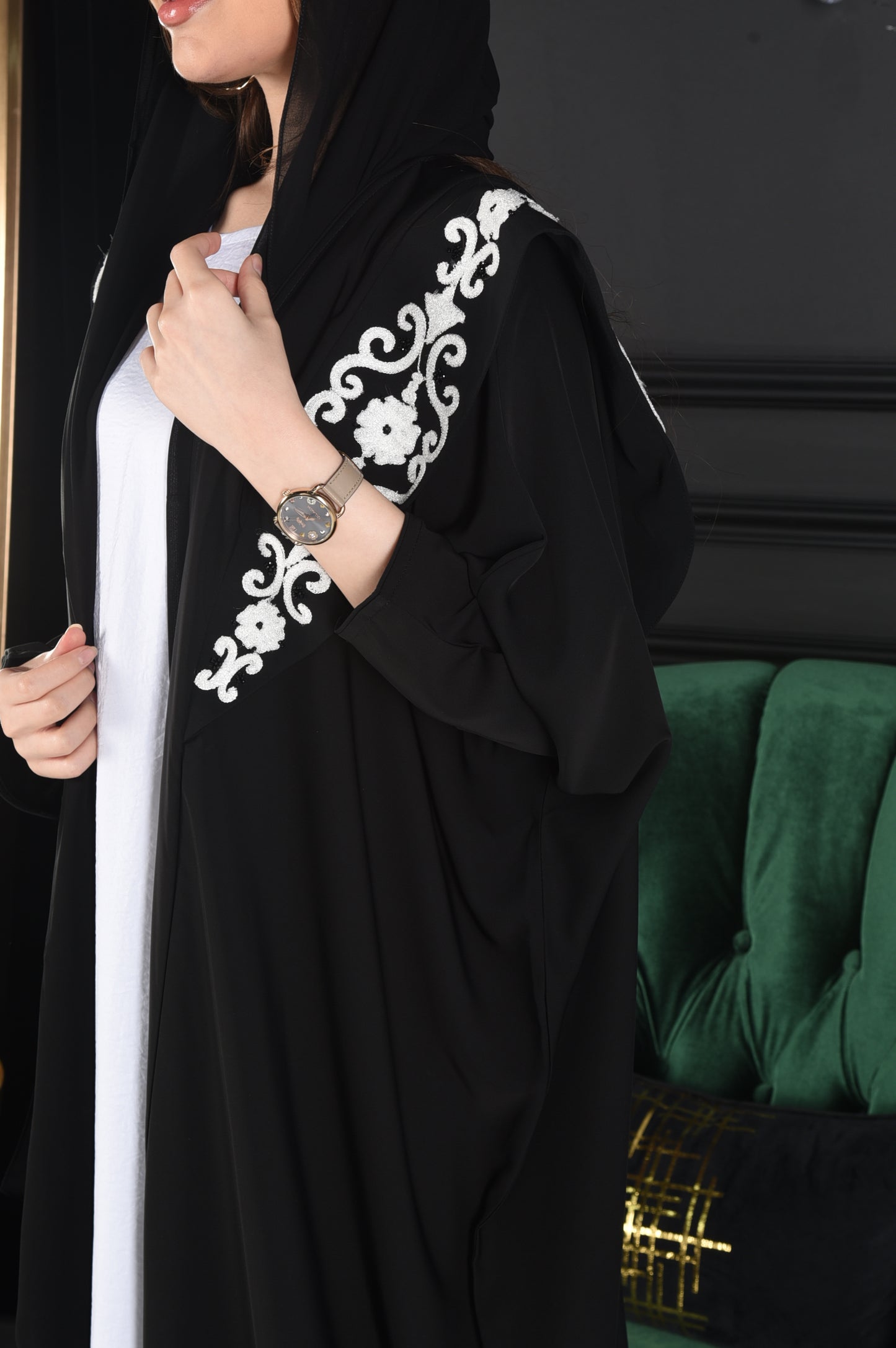 Occasion Abaya with Large Black & White Embroidered Collar