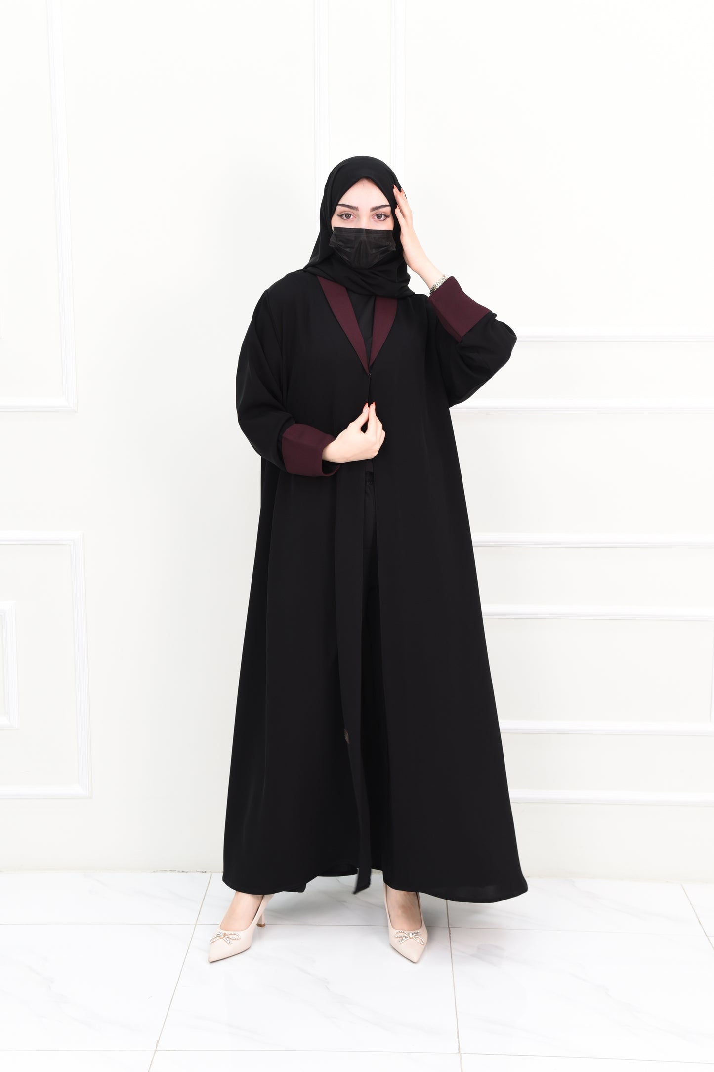 Black abaya with unique burgundy details